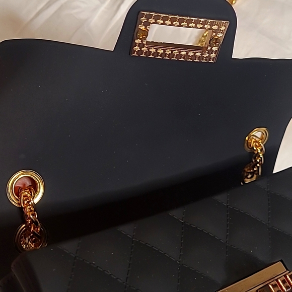 314-Perfect Image Small Bag Black - Picture 7 of 7